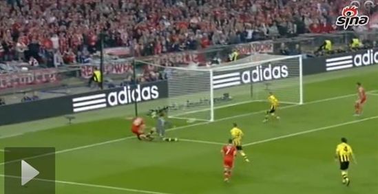 图13 罗本横传门前