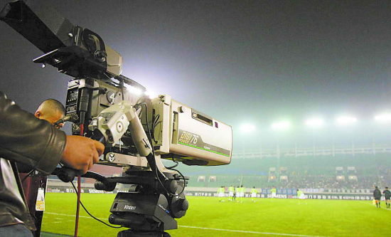 相比高质量的中超直播，中甲的转播状况显得寒酸