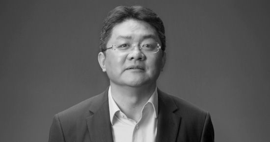 张斌