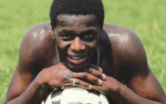 法辛奴宣布出柜后，结局很悲剧