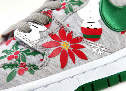 圣诞花与雪片图案