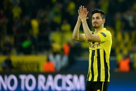 皇马与阿森纳争抢京多安