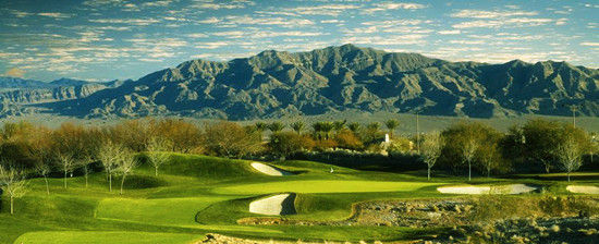 多利松高尔夫球场