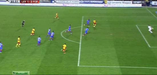 图片六：特略接球瞬间