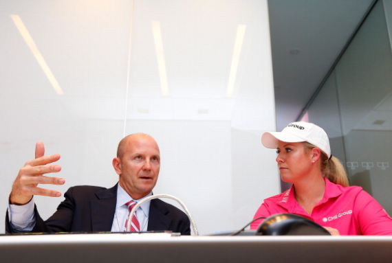 琼-波丹尼(Jon Podany)