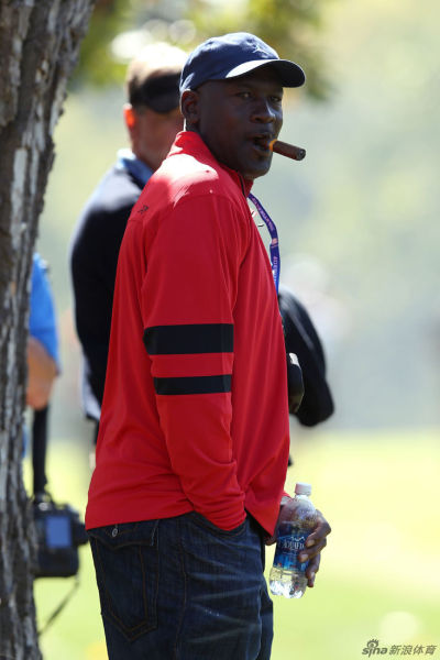 2012年莱德杯乔丹担任美国队顾问