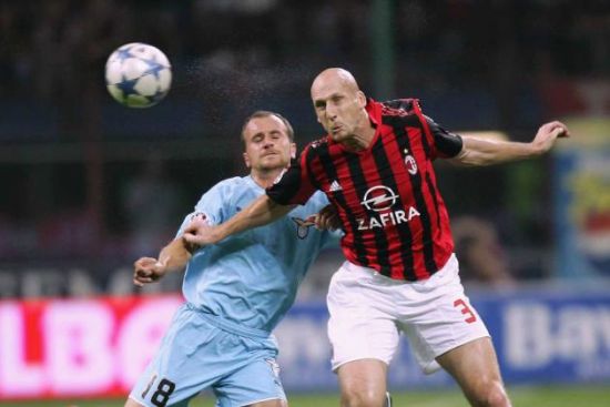 左中卫：亚普-斯塔姆