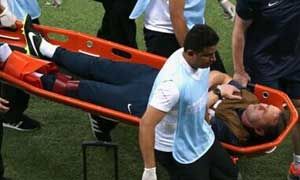 躺着的那位……才是队医