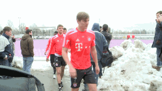 穆勒，几个月了？