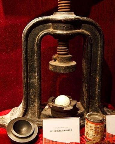 当时制作古塔胶球的工具