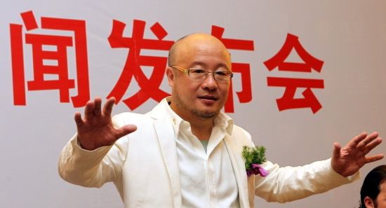 图为中乙南京钱宝队投资人张小雷