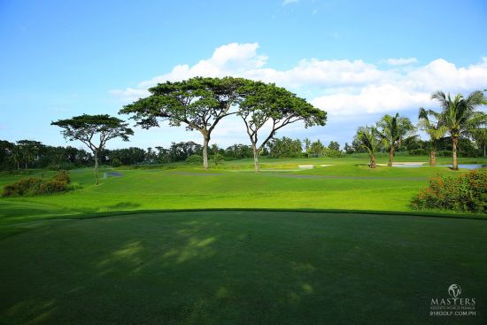 马尼拉南木高尔夫乡村俱乐部