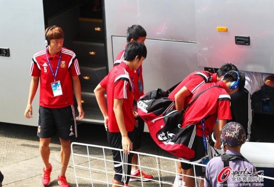 小伙子们发挥很棒！