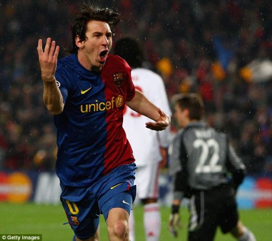 对阵拜仁的比赛梅西两射一传