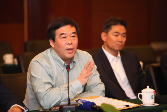 排管中心主任潘志琛与新闻媒体交流联赛改革