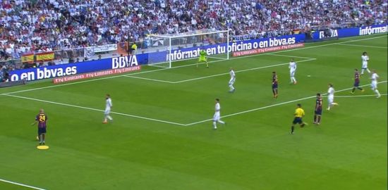 马蒂厄助攻很深，传中