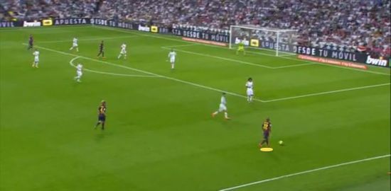 拉基蒂奇和阿尔维斯在右路配合