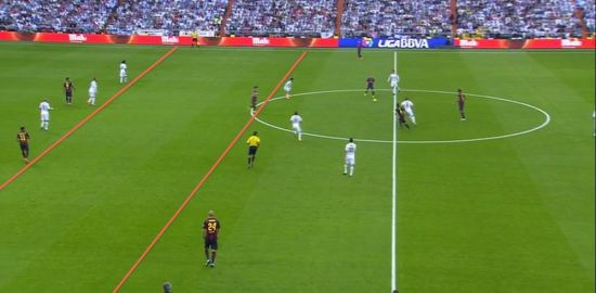 皇马两条线之间有空档