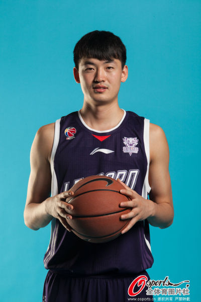 顾全是一门外线高炮