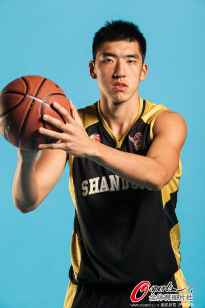 陶汉林绰号小鲨鱼