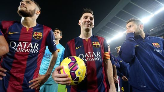 2014年11月22日，梅西对塞维利亚完成帽子戏法，超越萨拉成为西甲历史上的第一射手王(253球)