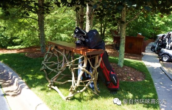 高地高尔夫(highlandscountry club)发球台栏杆