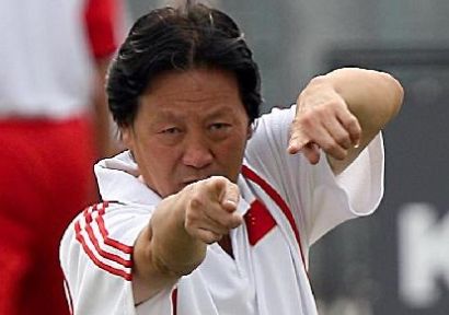 老朱：剑走偏锋