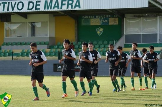 马夫拉中国帮齐亮相