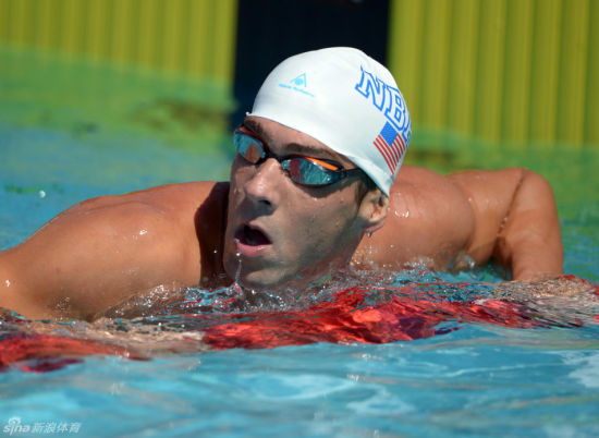 多金王菲尔普斯复出之路多舛