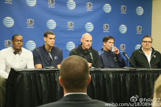 新闻发布会现场