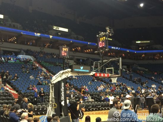 上座率之低，也是醉了……