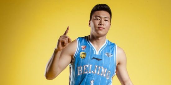 李根被称为300万先生