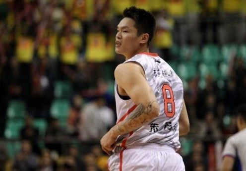 朱芳雨这个赛季是外援水平