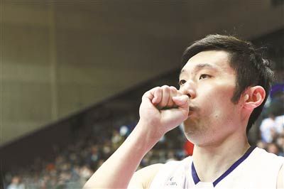 刘炜在新疆年薪翻倍