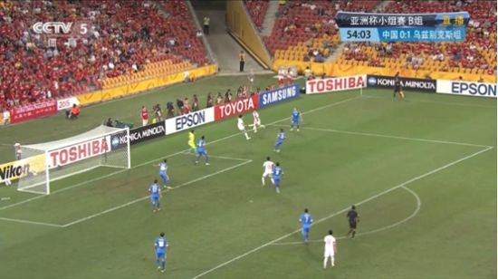 图8 郜林剪刀脚助攻