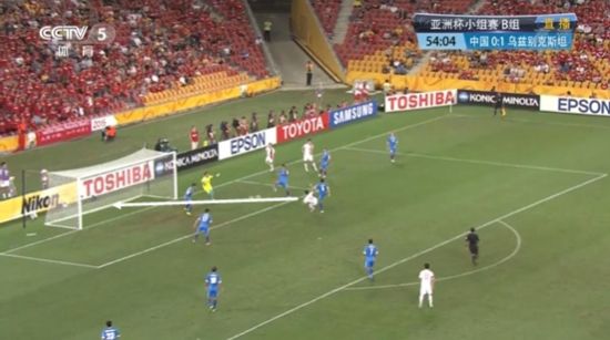 图9 吴曦抽射破门