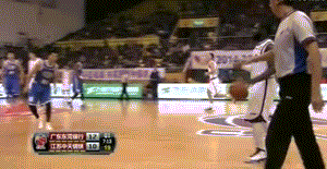 王仕鹏打3号战术 董瀚麟掩护质量不如易建联