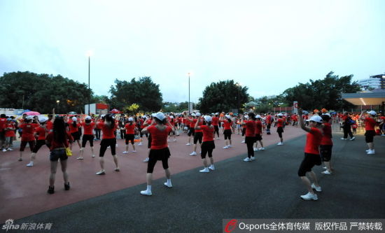 大妈广场舞征服澳洲