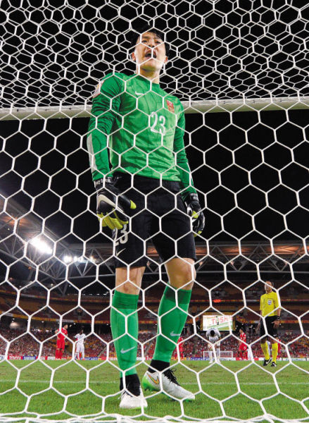 王大雷和球童交流瞬间