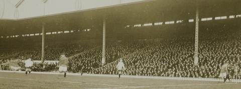 老特拉福特的首战比赛：1910年2月19日vs利物浦