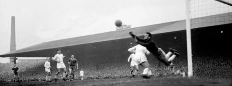 欧冠，曼联vs皇家马德里，1957年4月25日