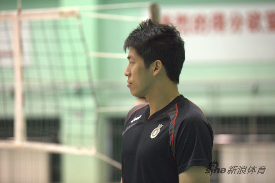 沈琼专注的眼神