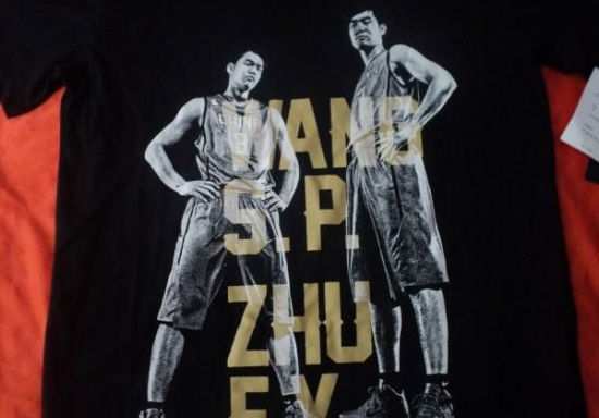 朱芳雨和王仕鹏都是NIKE