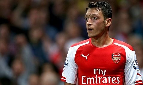 厄齐尔并列第一！