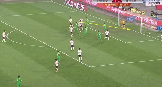 图15 邵佳一头球攻门