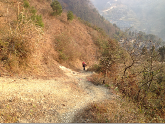 队员已经疲惫不堪。