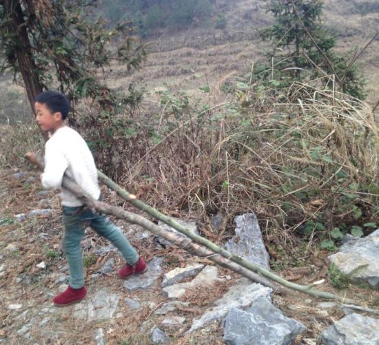 期待我们活动可以为他们带来一些改变。