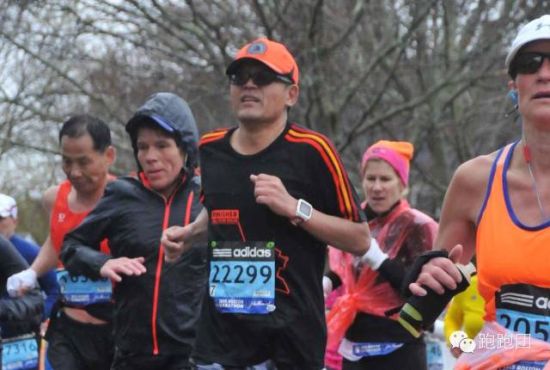 　　波士顿马拉松的成绩门槛，让能够参加比赛的跑者有充分发挥自己水平的空间，因而成为世界顶尖马拉松运动员竞相参加的大满贯赛事。