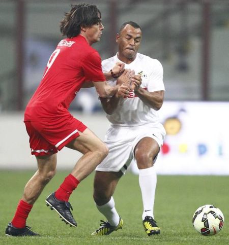 因扎吉卡福都不客气