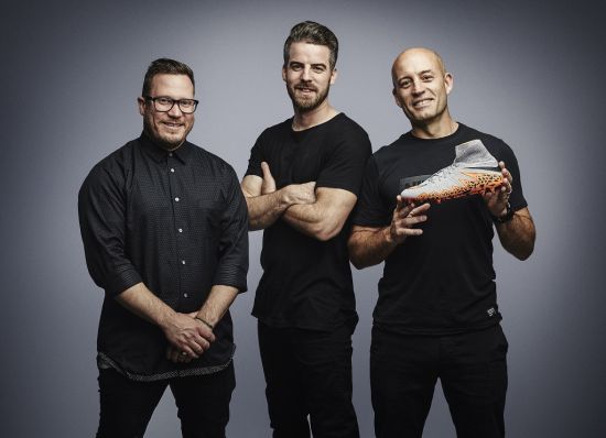 “毒锋”二代设计团队，从左至右：内森范胡克，菲尔伍德曼，马克思布劳